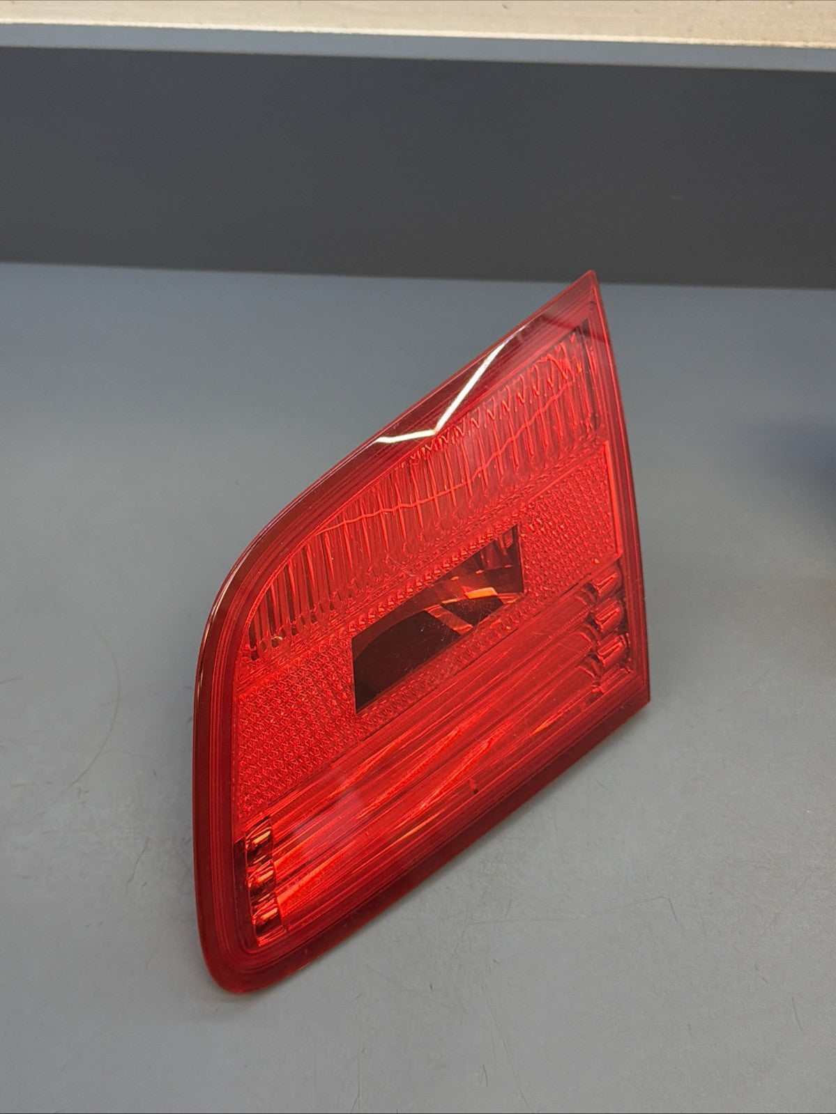 07-10 BMW E92 Coupe Pre Lci Left Inner & Right Inner Tail Lights 7162300 7162299