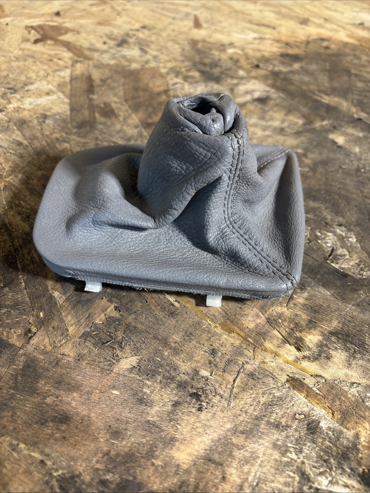 00-06 Bmw E46 3 Series Manual Transmission Gear Selector Shifter Boot Cover Oem