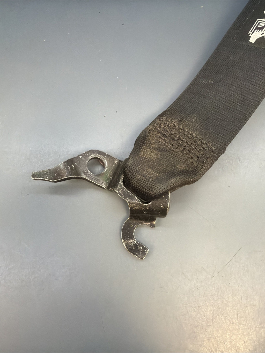 2006-2013 BMW E90 E92 Front Right Passenger Side Seat Belt Retractor 34072775