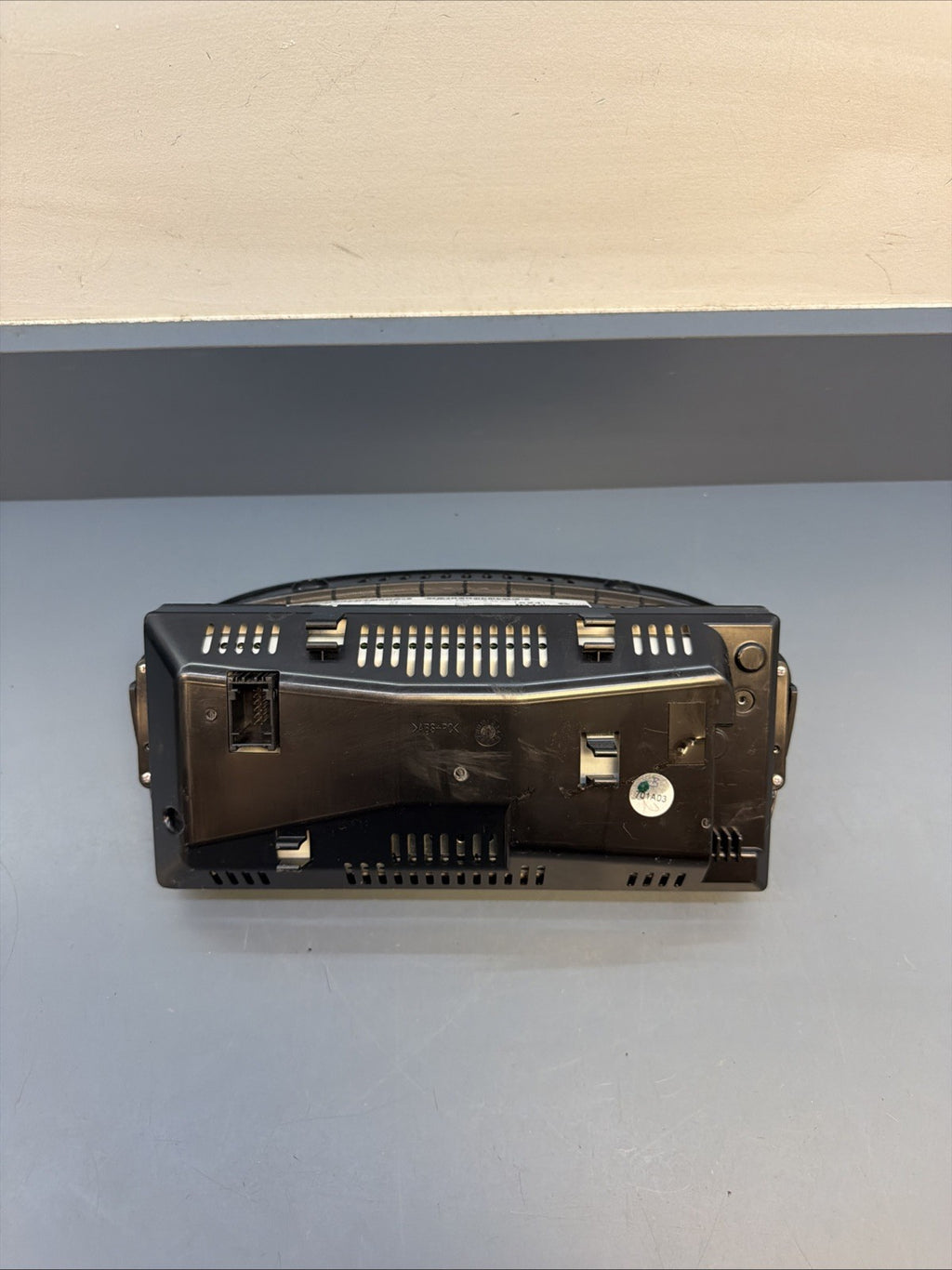 OEM On-Board 8.8" Display Screen BMW E60 E61 E63 E64 E90 E91 E92 E93 9151979