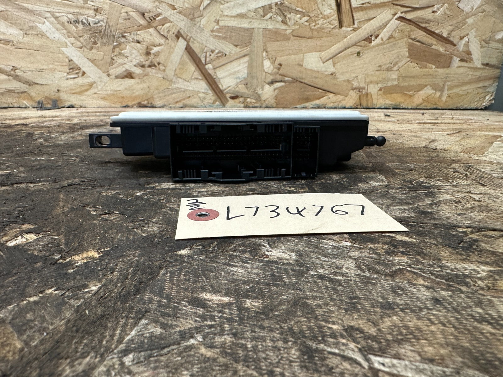 BMW 11-17 F25 X3 F10 5 SERIES CRASH IMPACT SENSOR SRS MODULE OEM 9247384