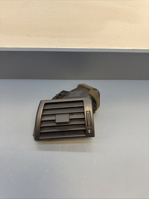 00-06 BMW E46 3 Series Left Air Vent Port A/C Genuine OEM 8361897
