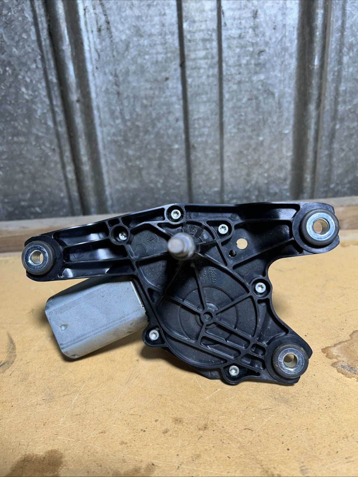 2010-2015 BMW E84 X1 REAR HATCH WIPER MOTOR OEM 2990856