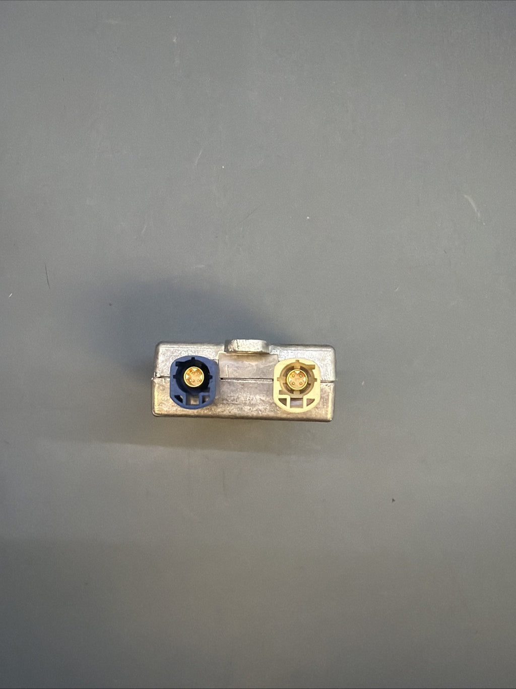 08-10 BMW E90 E92 E60 E63 USB Hub Aux Audio Interface Control Module 9123739 OEM