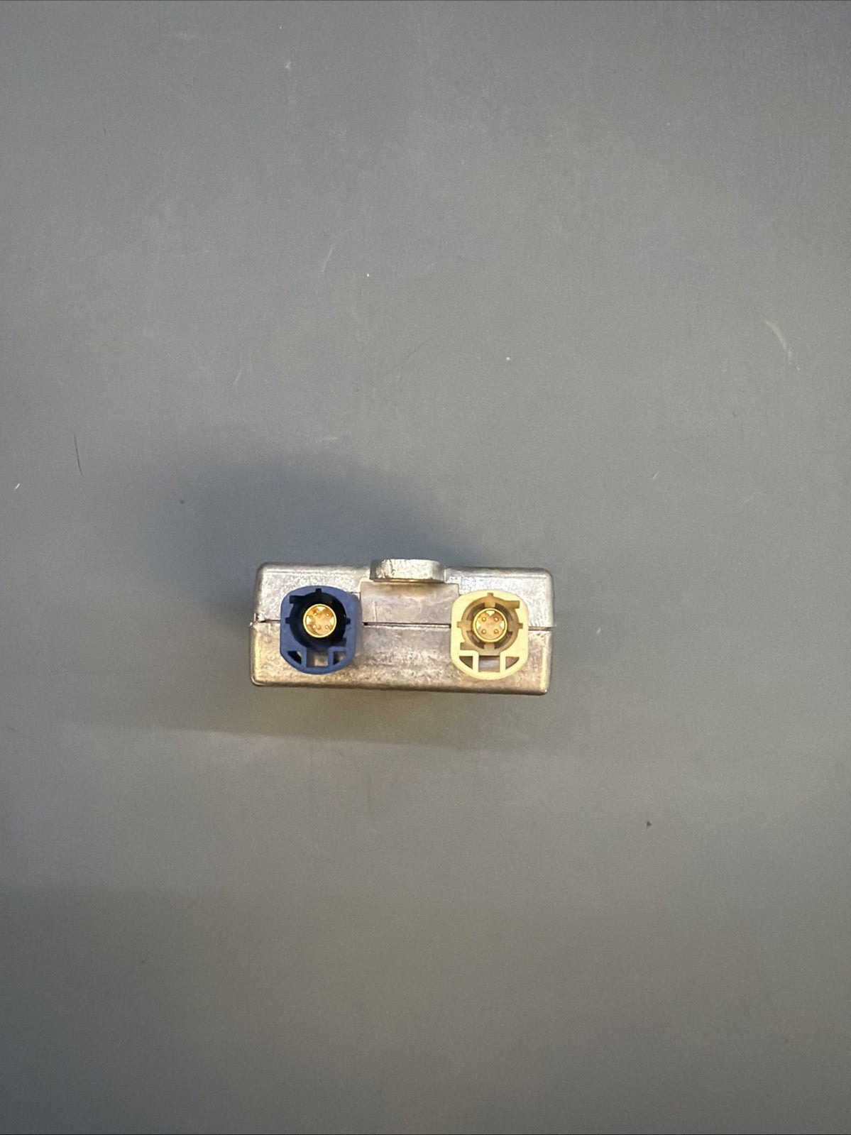08-10 BMW E90 E92 E60 E63 USB Hub Aux Audio Interface Control Module 9123739 OEM