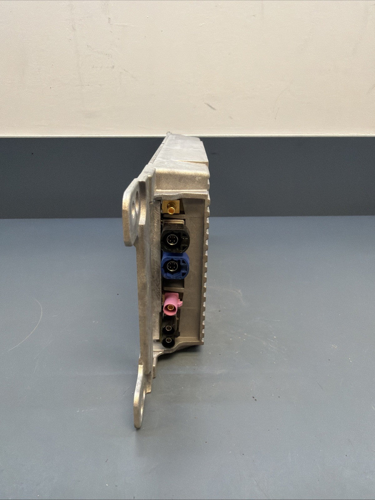 11-13 BMW E90 E92 E93 335i GPS COMBOX TELEMATICS CONTROL MODULE 9248182 OEM