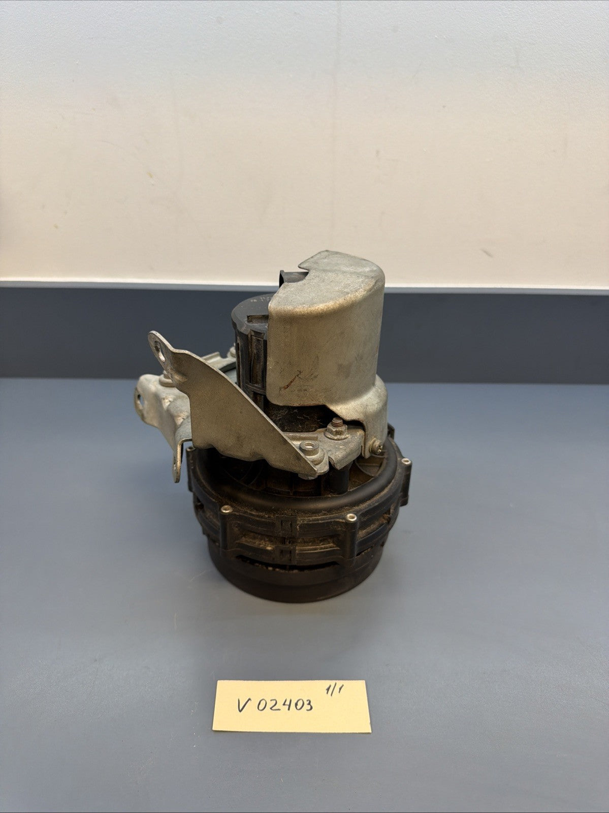BMW E46 Secondary Air Pump Injection Smog Pump 1715293 99-03 323 325 328 330 M3