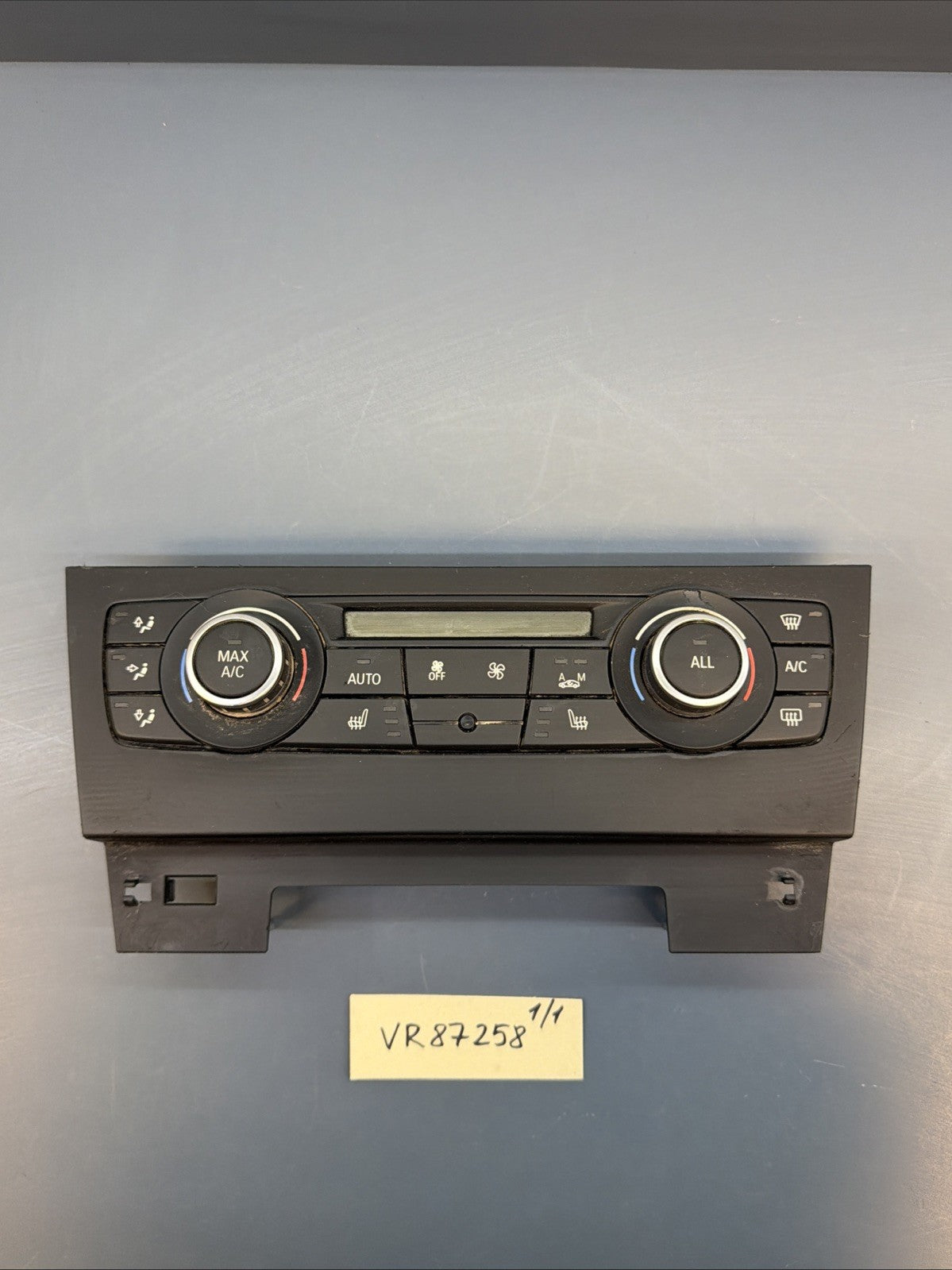 12 13 14 15 BMW X1 3 1 SERIES CLIMATE CONTROL HEATED SEATS OEM 9287624