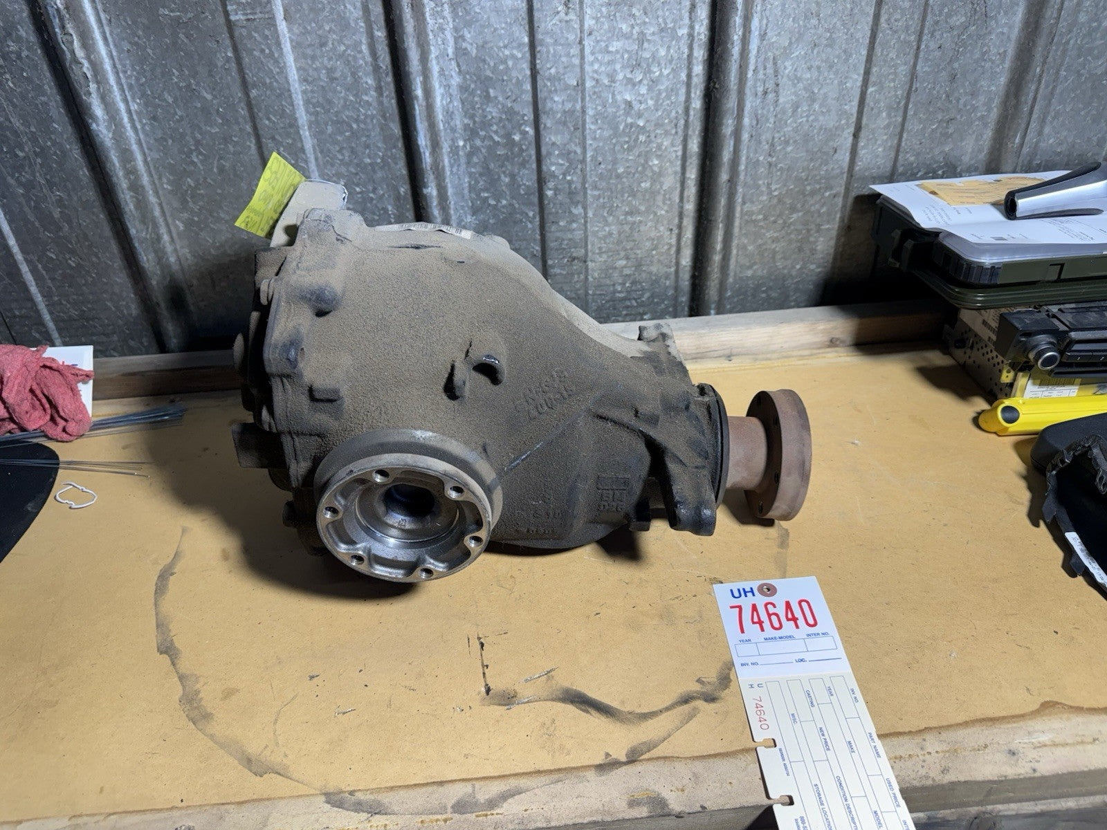 08-10 BMW E64 650i Rear Differential Diff Axle Carrier 3.46 7559365 OEM 110k