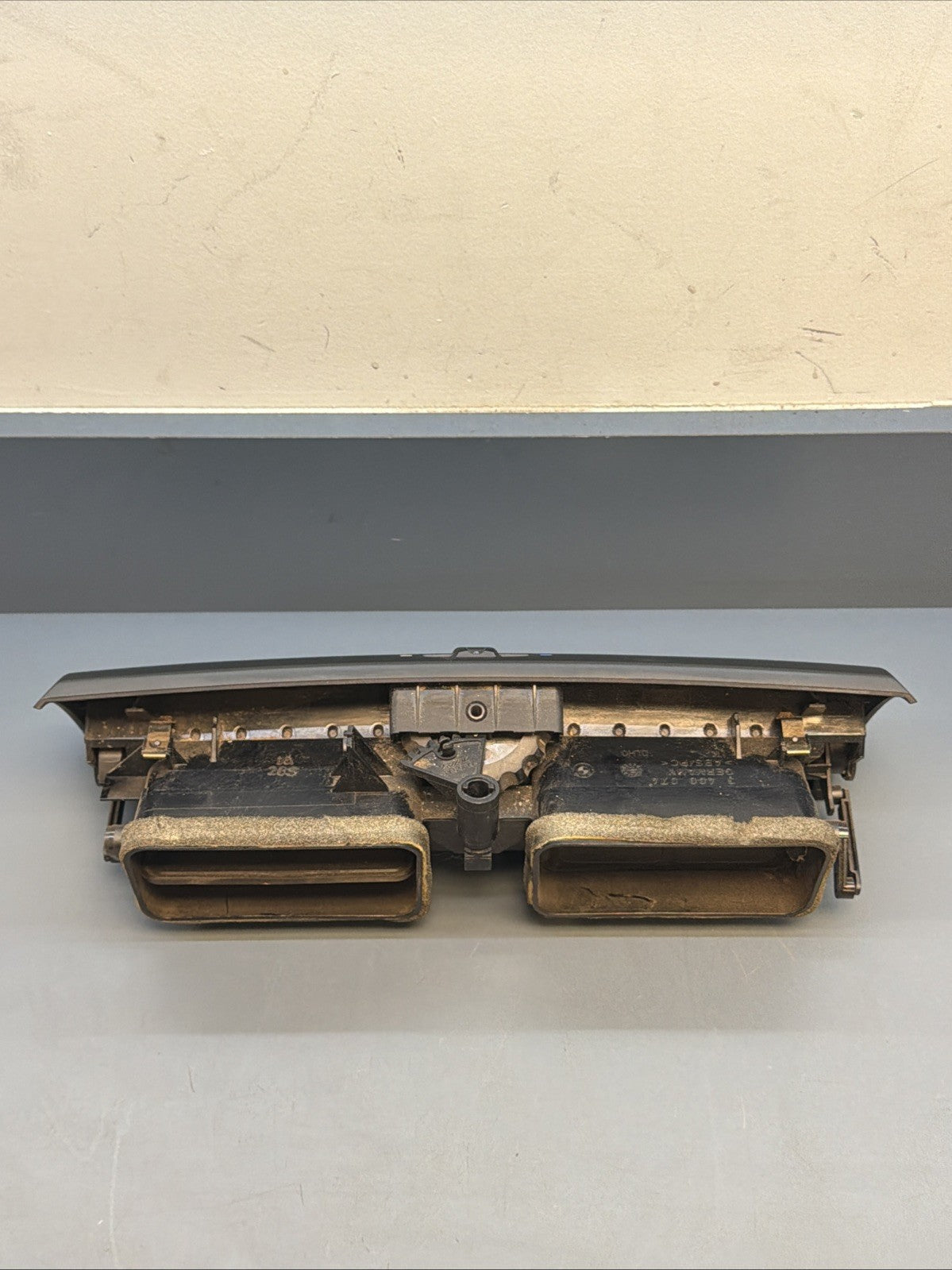 2004-2010 BMW X3 E83 CENTER DASHBOARD DASH AC AIR VENT 3400074 OEM