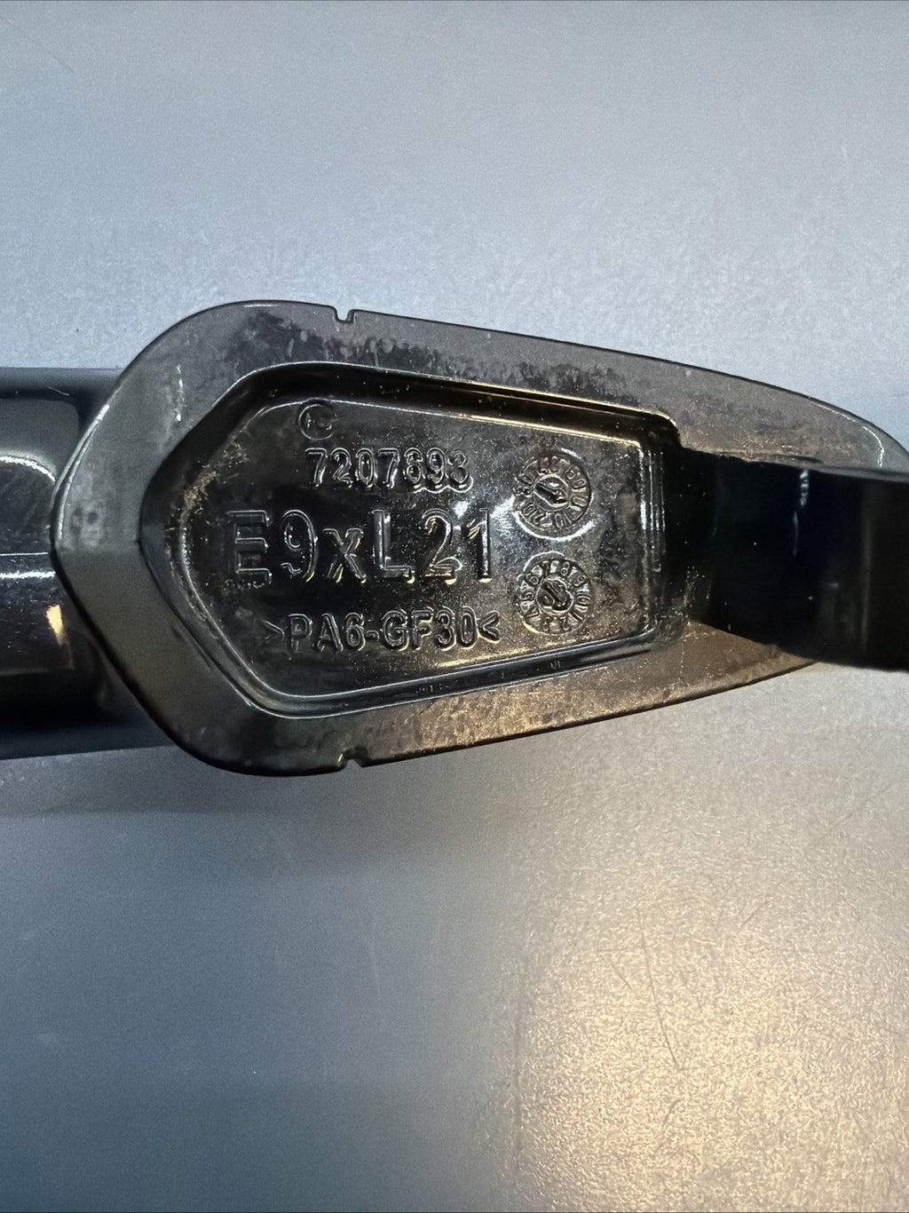07-13 BMW E90 E92 E70 335i X5 FRONT LEFT DRIVER EXTERIOR DOOR HANDLE 7207693 OEM