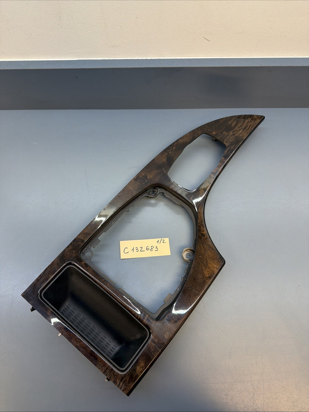 08-10 BMW 525i 528i 530i 535i Front Center Console Shifter Trim Cover 6974697