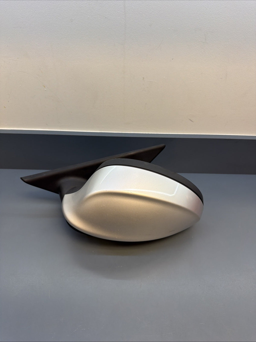 06-12 BMW 330 e90 Front right Side Exterior Door Wing Mirror Unit 1010803 PASS