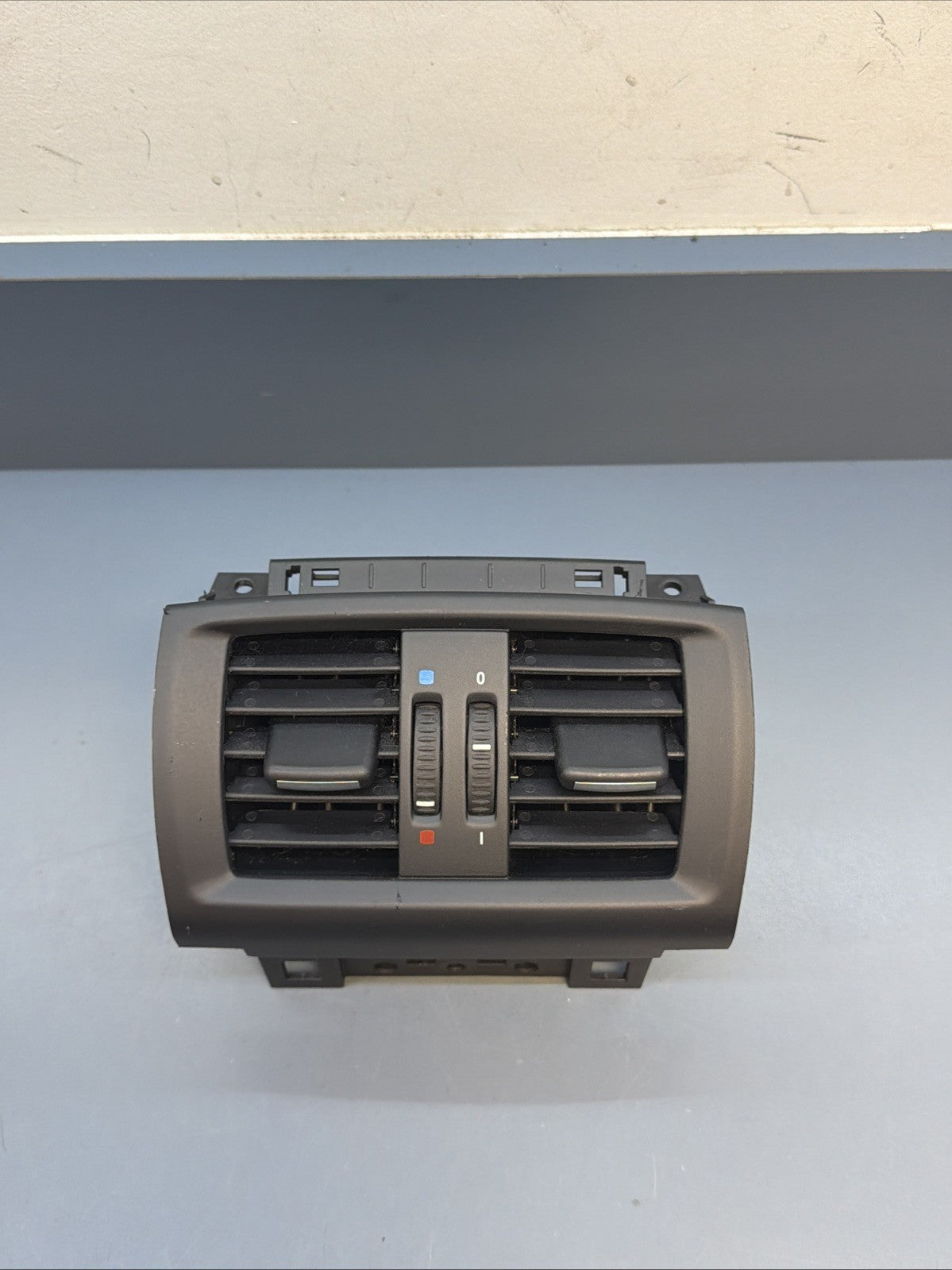 2011-2017 BMW X3 F25 Rear Center Console AC Panel Air Grille 6422 9200888 OEM