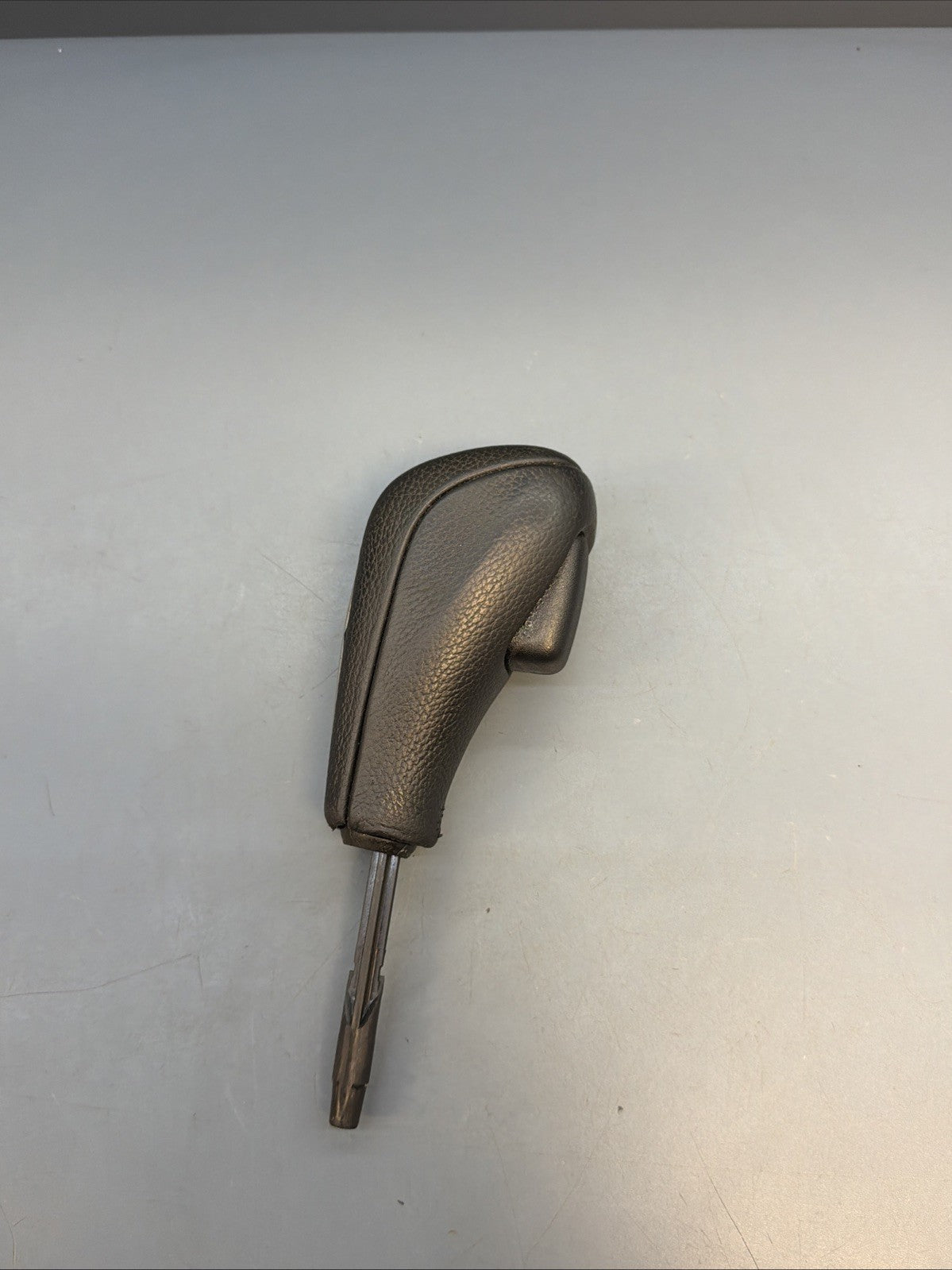 2006-2013 BMW E90 E92 328I 335I AUTOMATIC GEAR SHIFT KNOB SHIFTER OEM