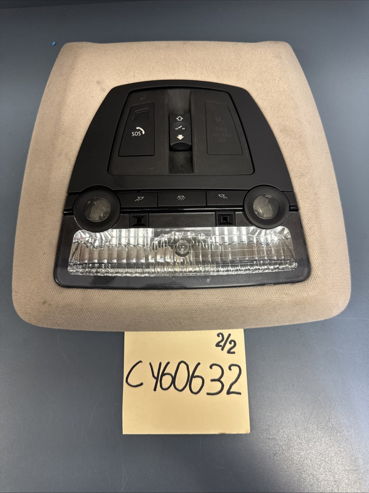 2009 BMW 750i (F01) CELL PHONE COMMUNICATION DOMELIGHT TRIM OEM 9207672