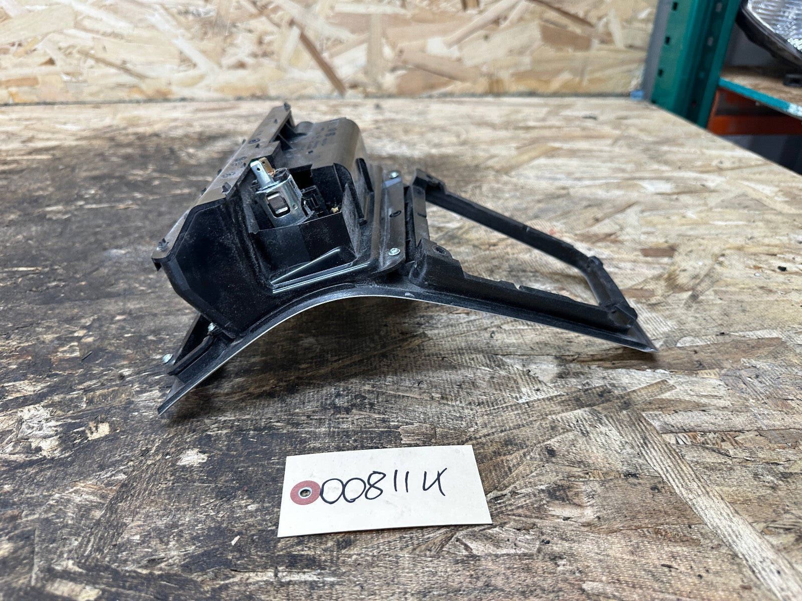 BMW 2003-2010 E83 X3 CENTER CONSOLE SHIFTER BEZEL TRIM SILVER PEARL OEM 3411706