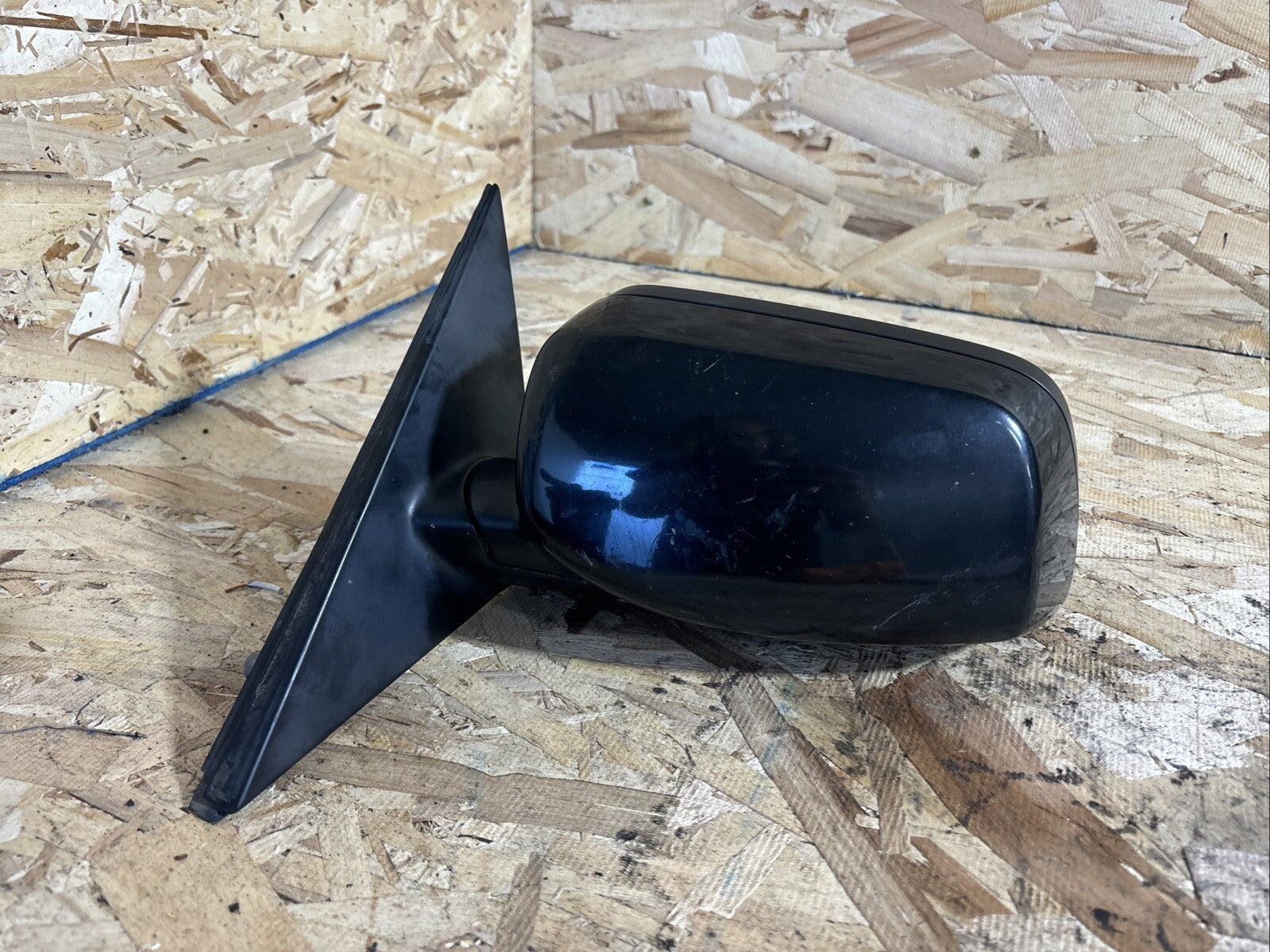 2006 BMW 530,530I,E60 Right Side View Mirror Gray OEM F0123116 / E1010748 TC0262