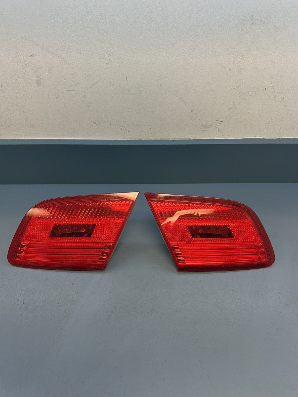 07-10 BMW E92 Coupe Pre Lci Left Inner & Right Inner Tail Lights 7162300 7162299