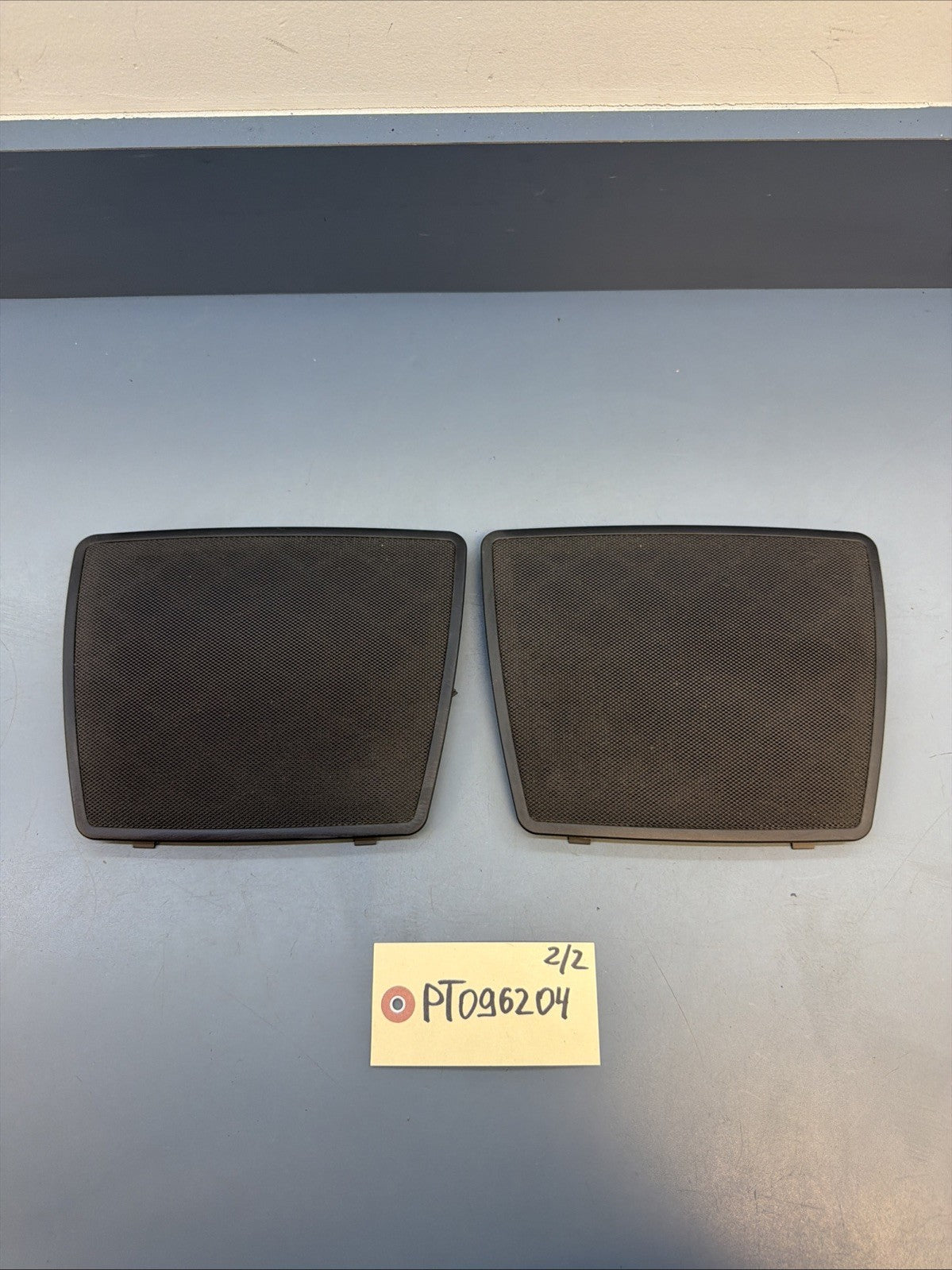 BMW 06-11 E90 Rear Left & Right Side Deck Shelf Speaker Cover Set 7117655 BLACK