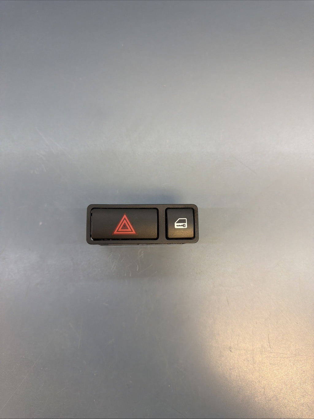 2000-2006 BMW E53 X5 E46 3 Series Hazard Locking Switch OEM 8368920
