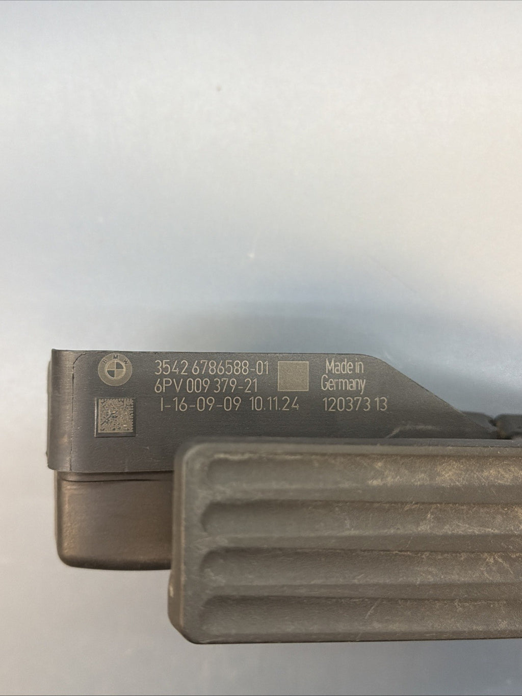 07-13 BMW E82 E88 E90 E92 128i 135i Gas Pedal Accelerator 35426786588 OEM