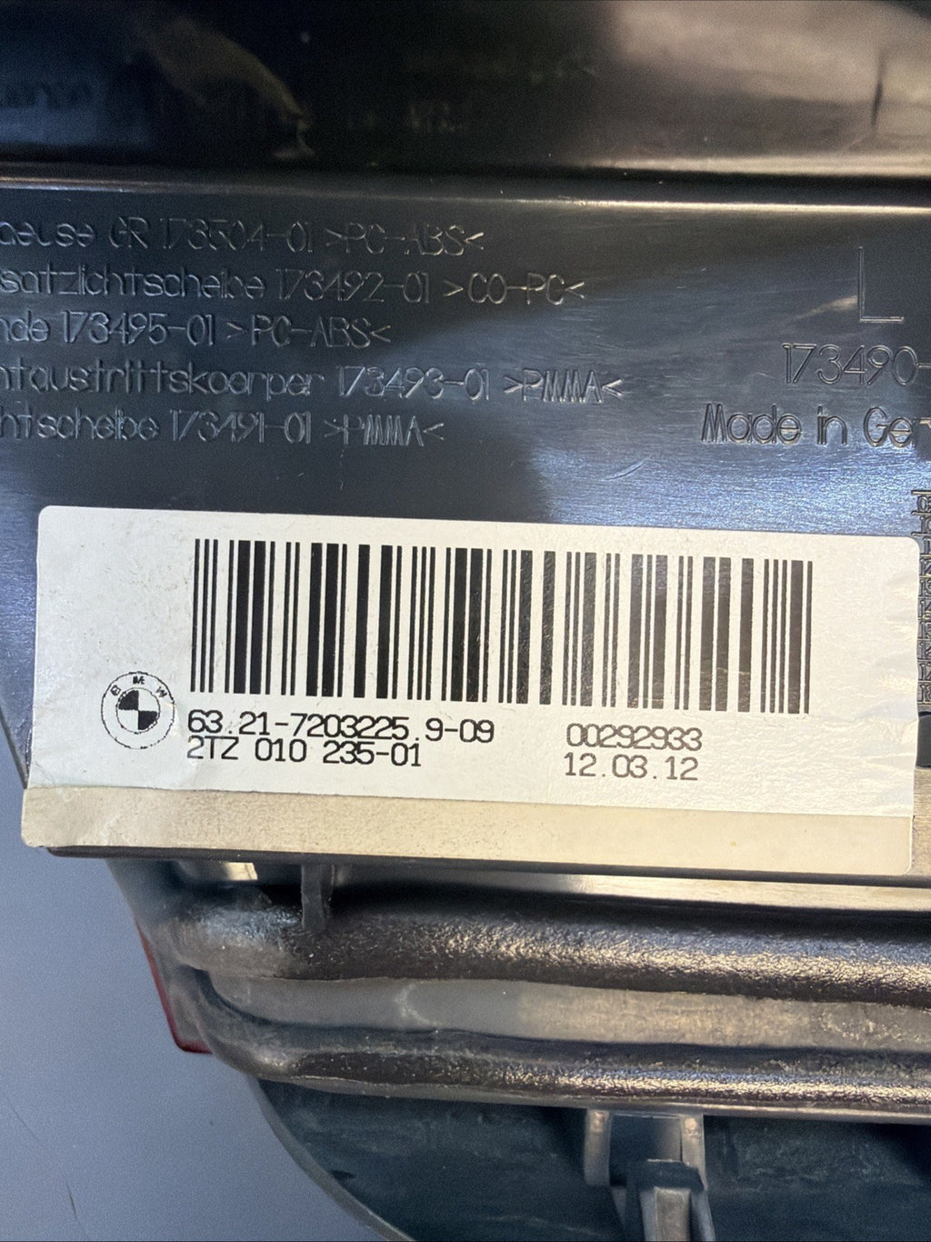 2011-2013 BMW F10 5 SERIES LEFT DRIVER SIDE INNER TAIL LIGHT OEM 7203225