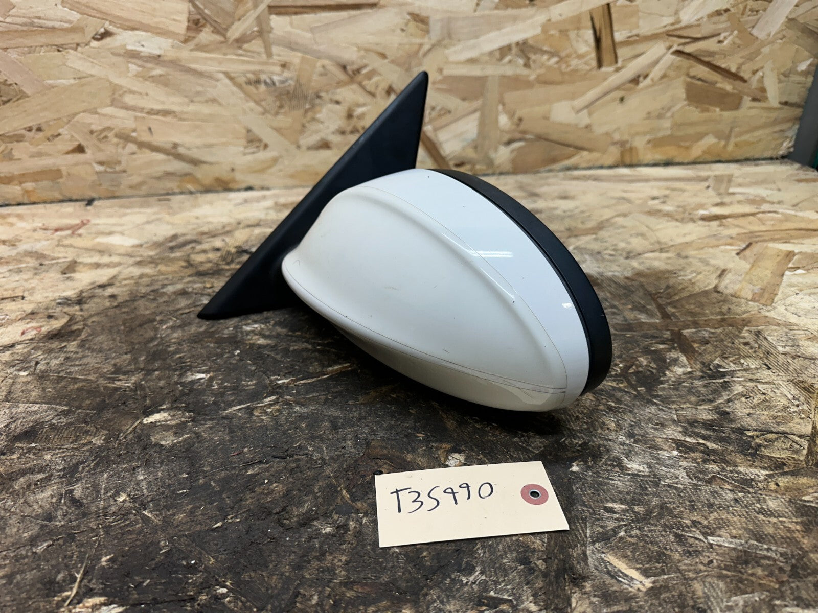 BMW 2006-2008 PRE LCI E90 DRIVER SIDE MIRROR WHITE OEM 7075626