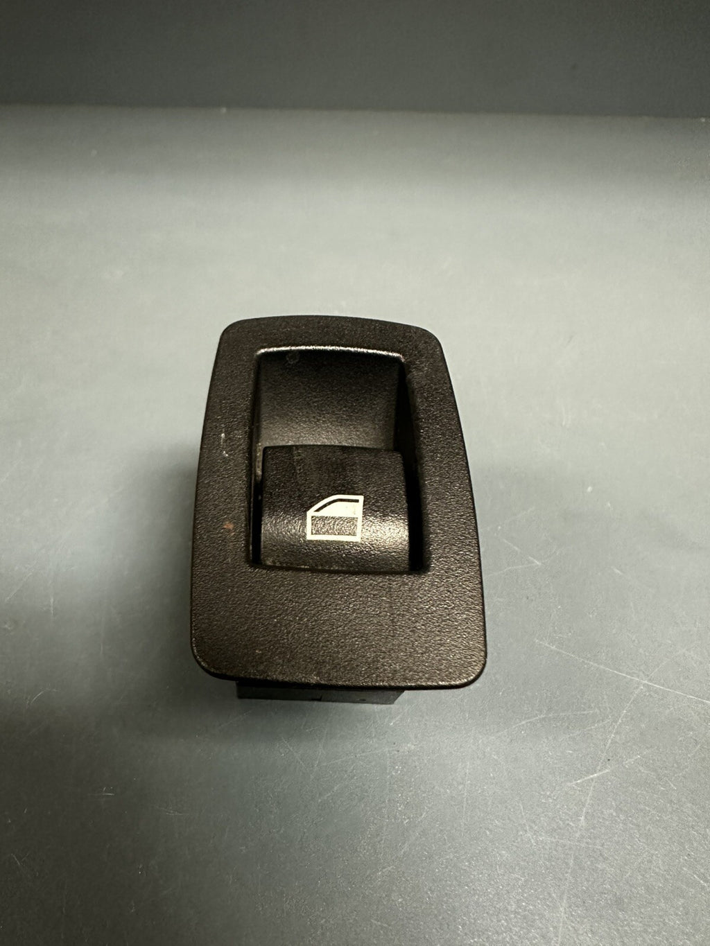 12-15 2013 BMW 328i F30 Right Rear Door Window Control Switch 9208106 OEM