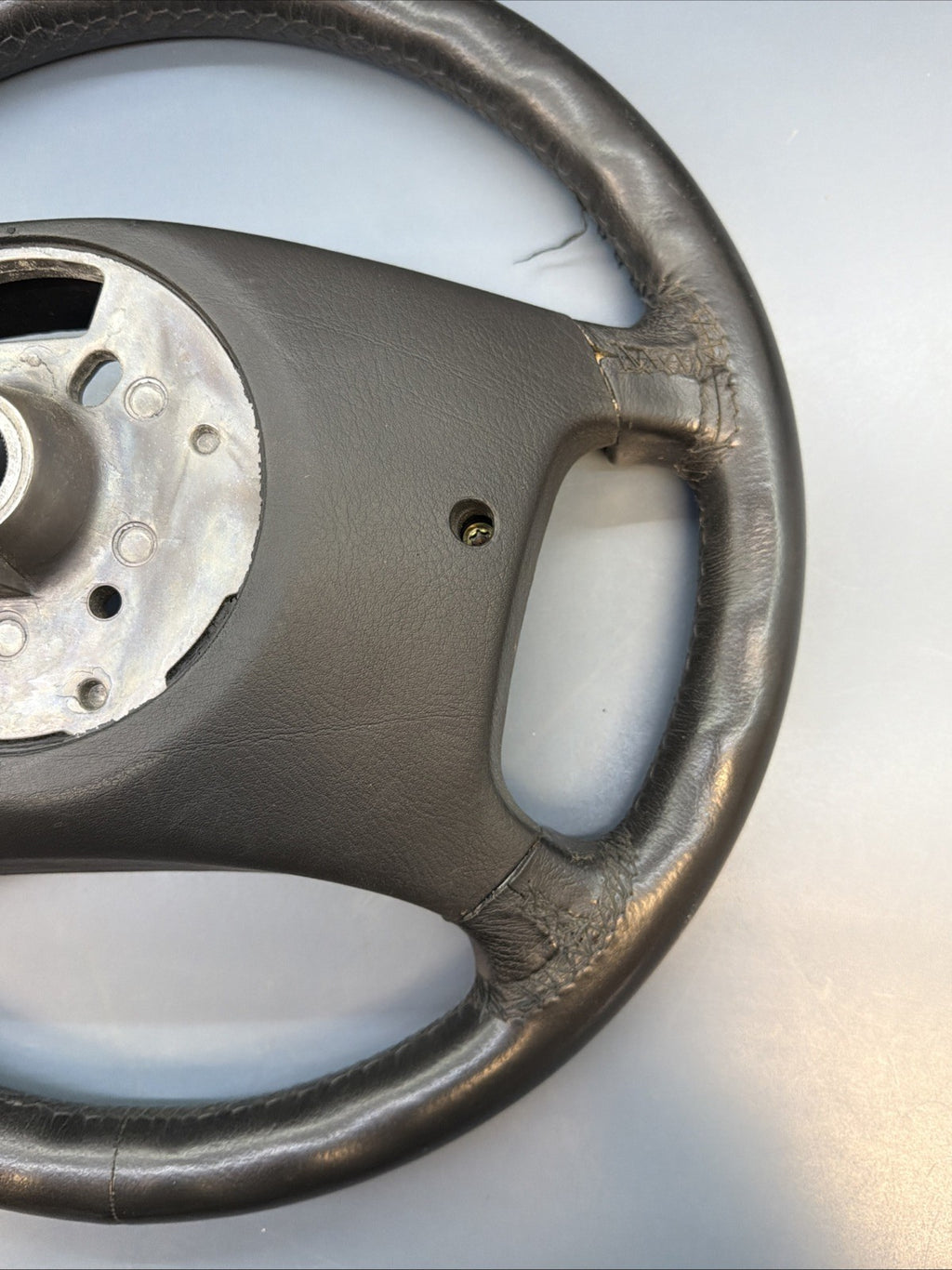 99-05 Bmw E46 3 Series Basic Leather Steering Wheel Black Unit 6753947