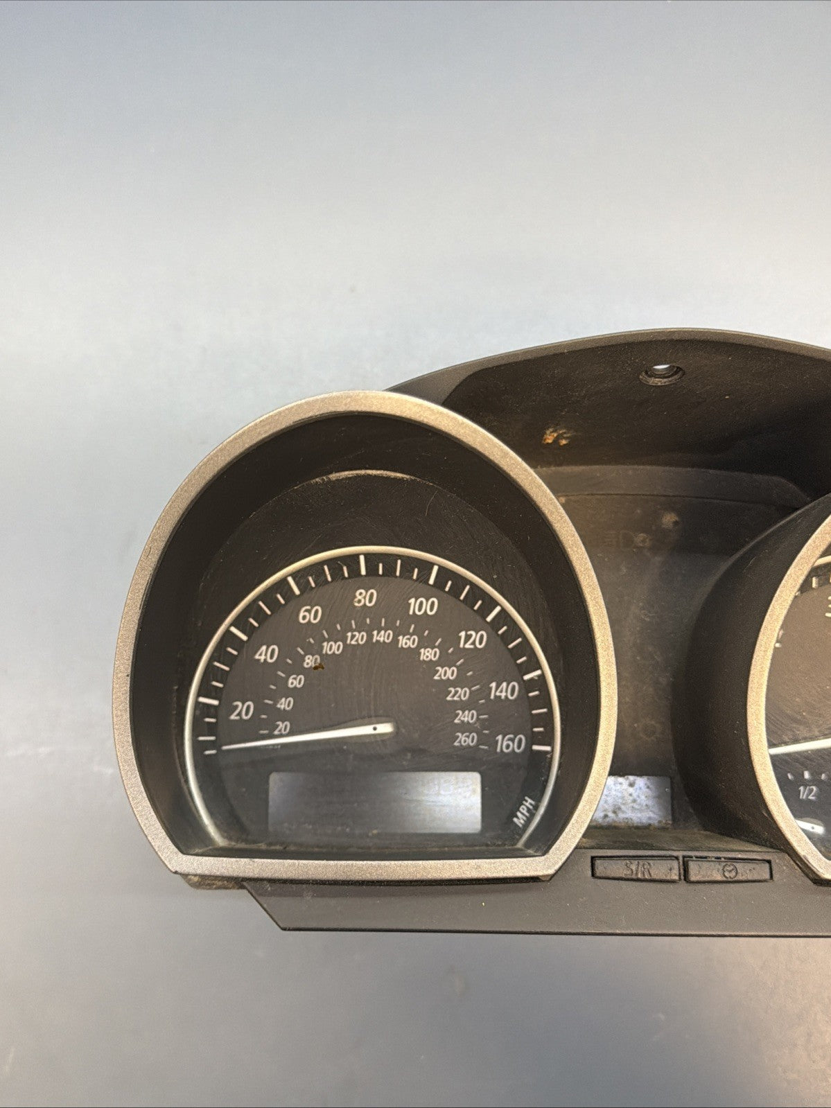 2003-2006 BMW Z4 SPEEDOMETER INSTRUMENT CLUSTER 6928189 1024260, OEM