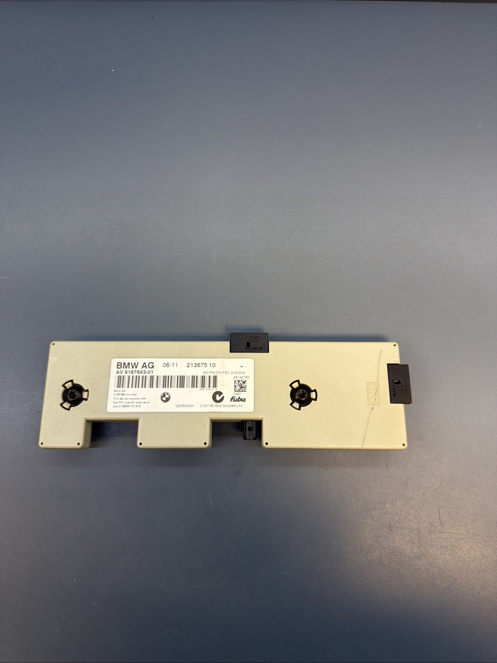 2008 - 2013 BMW E92 E90 E93 M3 Radio Antenna Amplifier Module 9187643-01 OEM