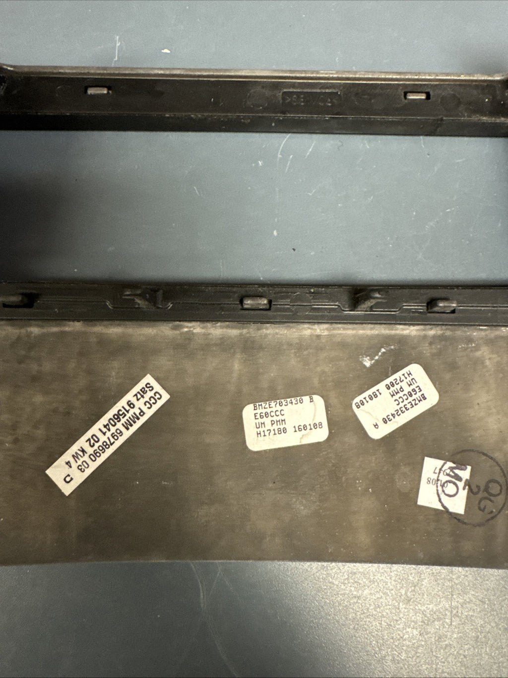 04-10 BMW 535I E60 FRONT DASH HEATED SEAT TRACTION PANEL OEM 6978690