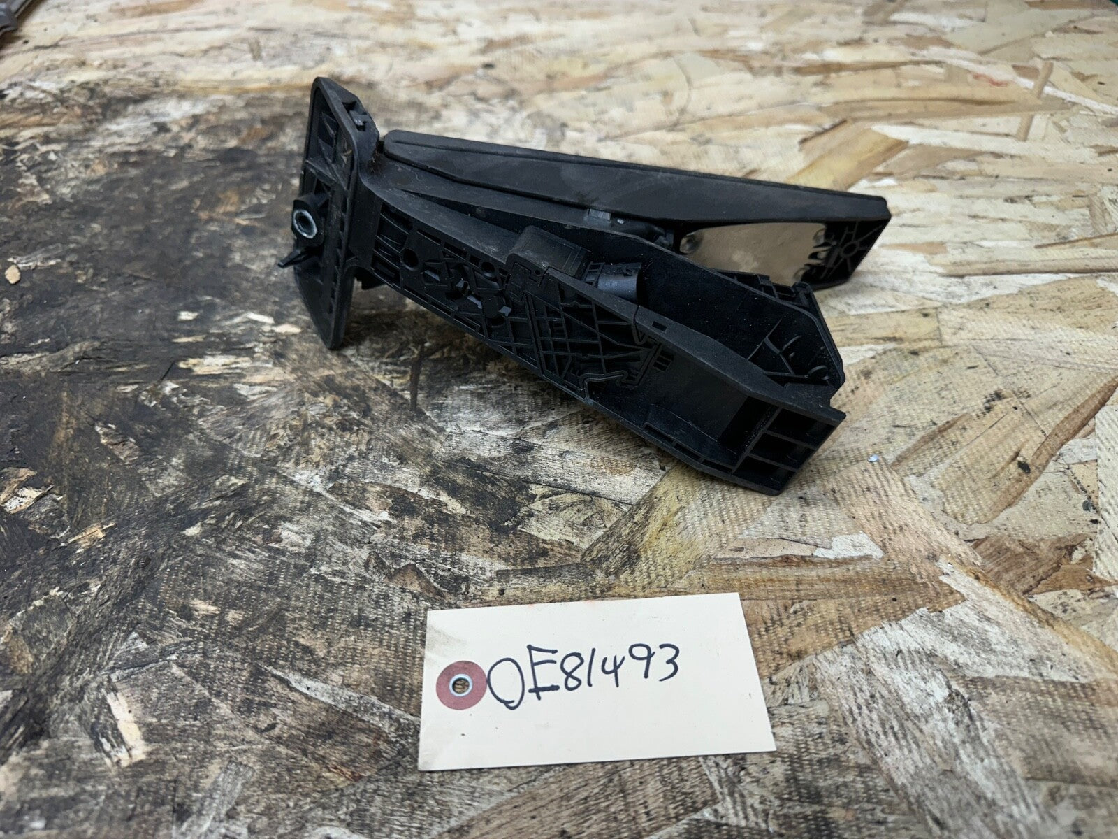 BMW 2008-2020 F1X F2X F3X GAS THROTTLE ACCELERATION PEDAL ACTUATOR OEM 6860784