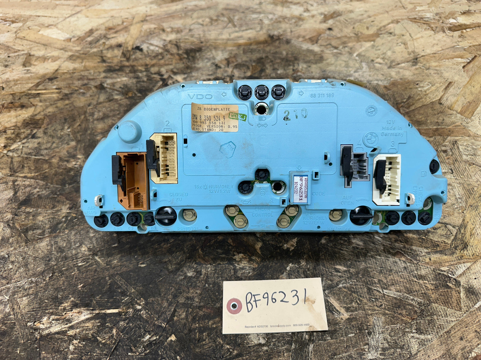 BMW 87-96 E34 5 SERIES SPEEDOMETER INSTRUMENT CLUSTER MPH OEM 8350524/8351832