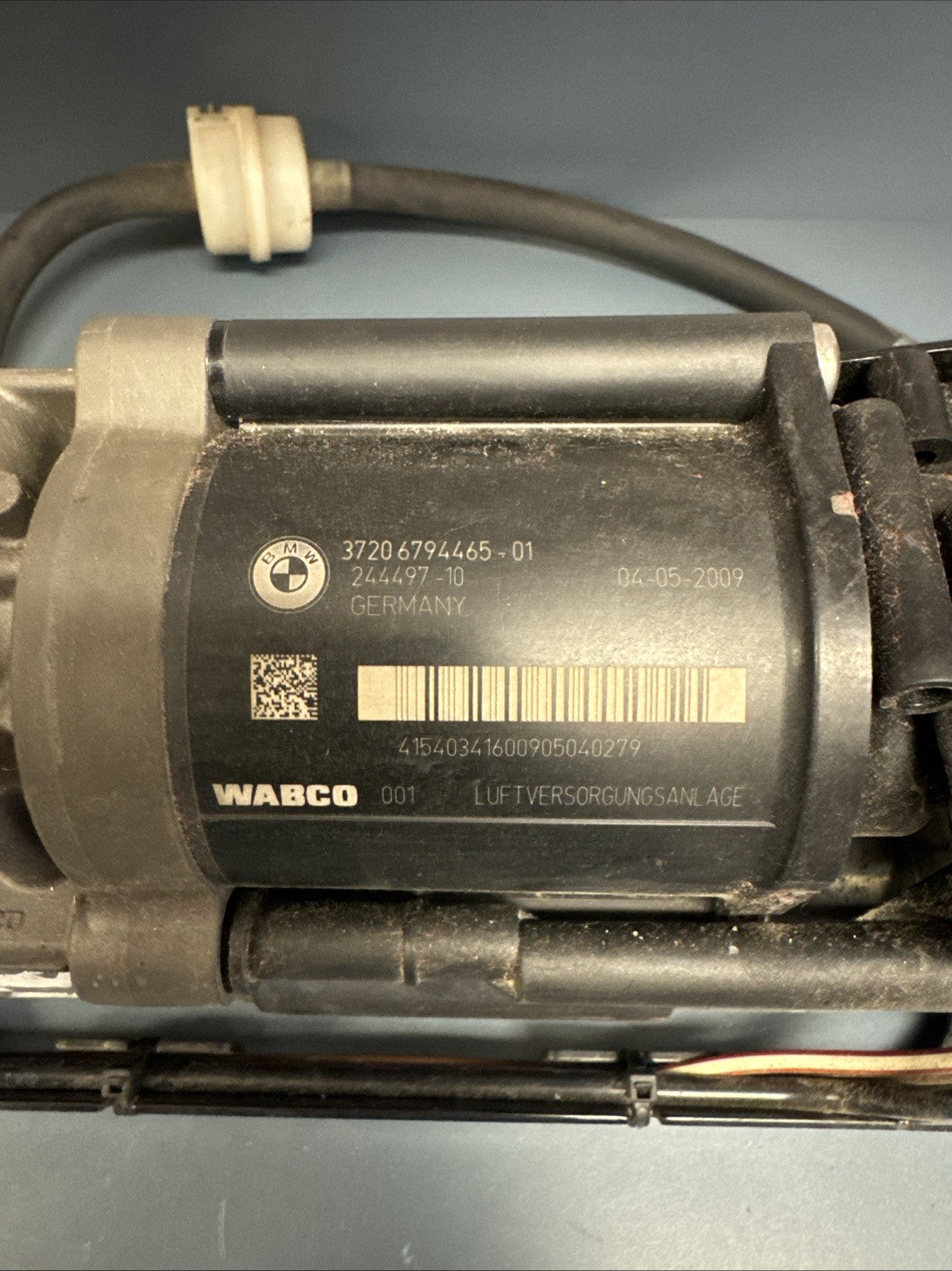 2009 - 2016 Fits Bmw 535iGT 5 7 Series Air Suspension Compressor Pump 6794465