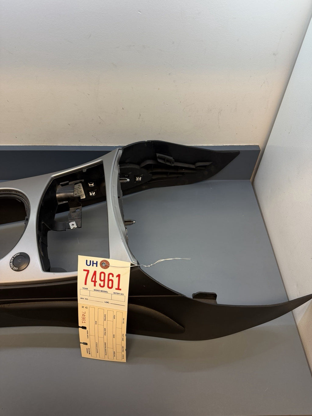 03-08 BMW E85 E86 Z4 Center Console Base Silver Trim Panel Cover OEM 7053115