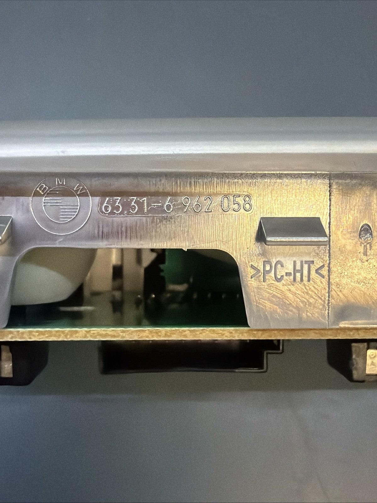 04-10 BMW E60 5 Series 530XI Upper Overhead Dome Light 6962058 Oem