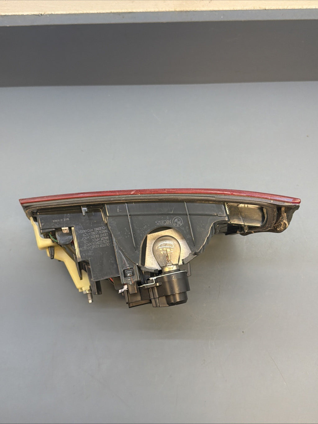 2012 - 2015 BMW F30 3-SERIES REAR INNER LEFT LED TAIL LIGHT LAMP 63217259915 OEM