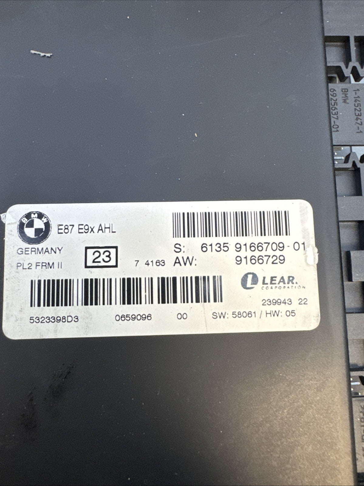 07-10 BMW E92 E93 328i 335i M3 PL2 FRM2 FOOTWELL LIGHT CONTROL MODULE 9166709