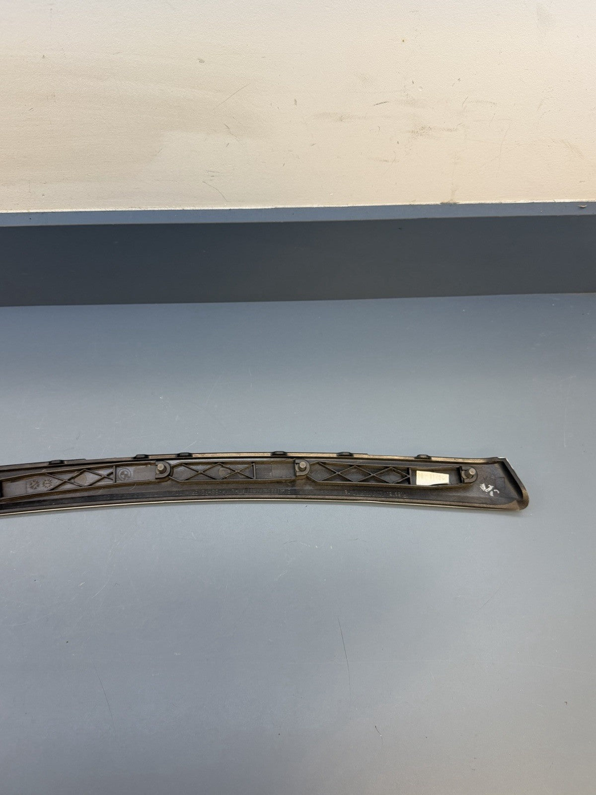 BMW E90 E91 3 series Passenger Side Front Left Brushed Silver Door Trim 6982471