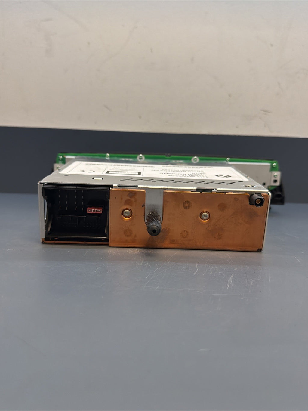 BMW 03-10 E83 X3 BUSINESS AM FM RADIO CD PLAYER OEM 9205280