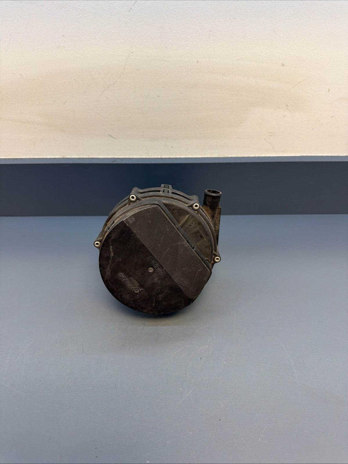 BMW 1999-2006 E46 EMISSION AIR INJECTION SMOG PUMP 1435364