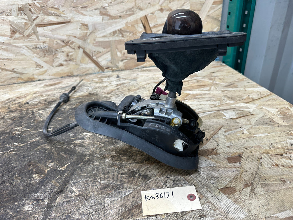 BMW 98-06 E46 3 SERIES STEPTRONIC AUTOMATIC TRANS GEAR SHIFTER/SELECTOR 7515261
