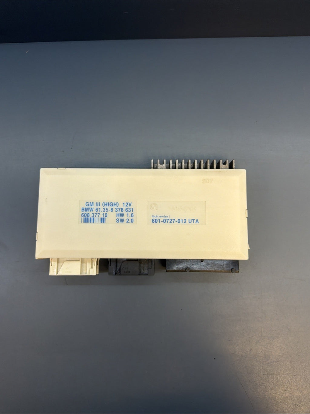 1995-2001 BMW 540i 740i 528i Body Control Module BCM 8 378 631 8378631