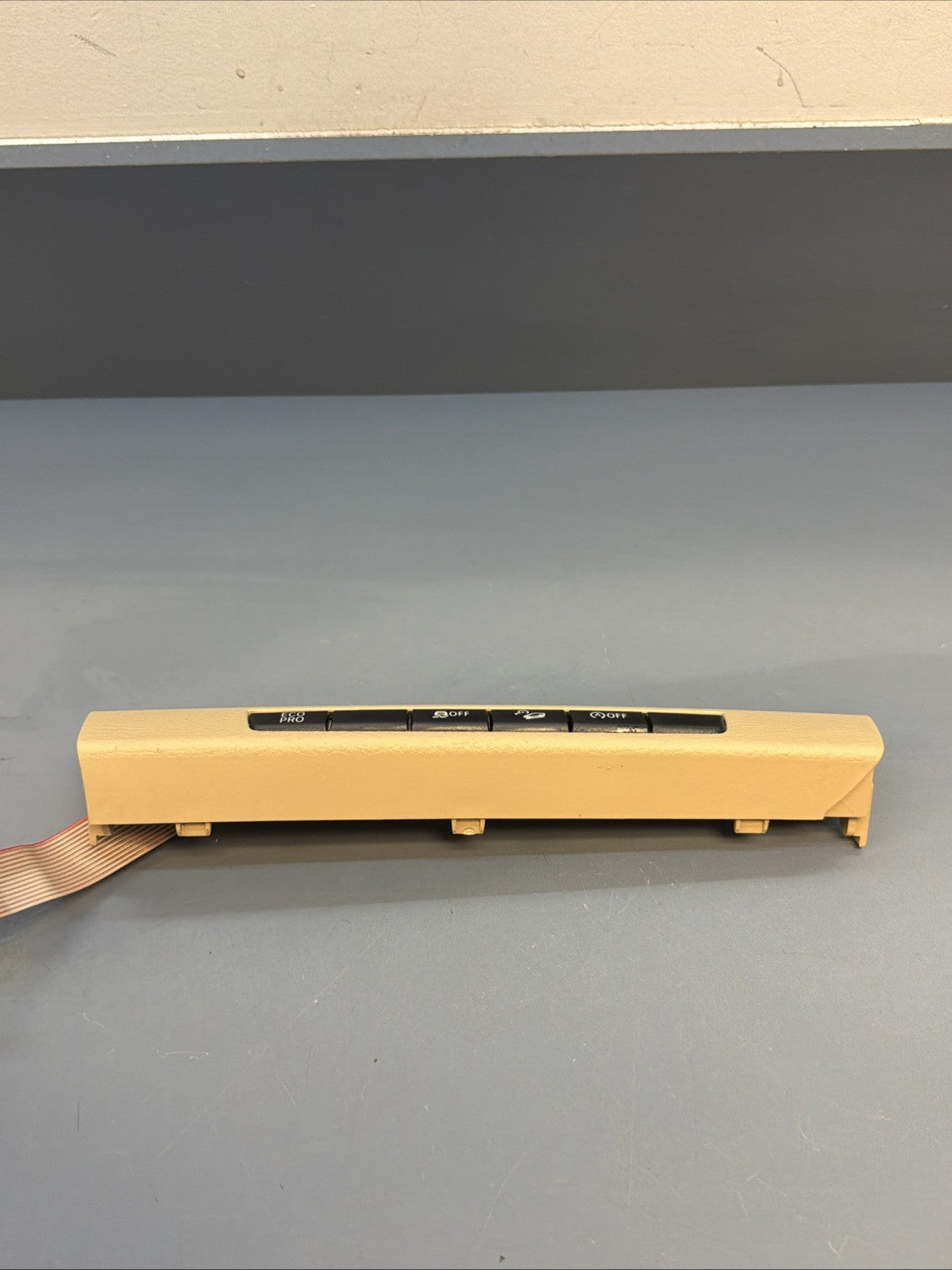 13-15 BMW X1 E84 CENTER CONSOLE TRACTION CONTROL SWITCH PANEL OEM 9249507