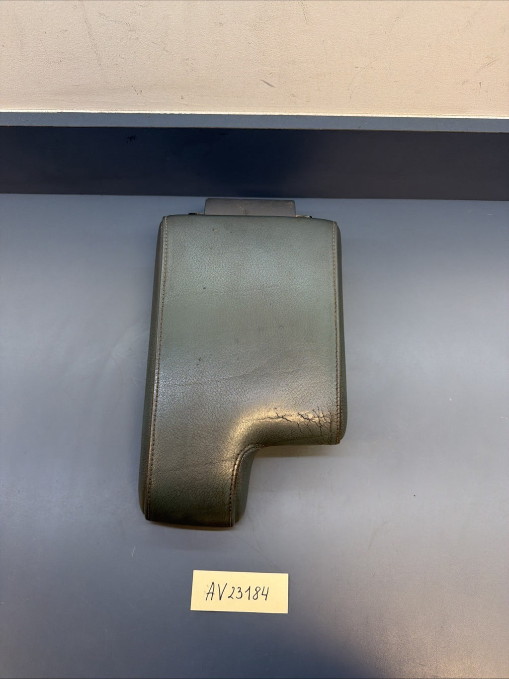 BMW E36 328I M3 323I 325I Front Center Console Armrest Leather OEM 51168204472