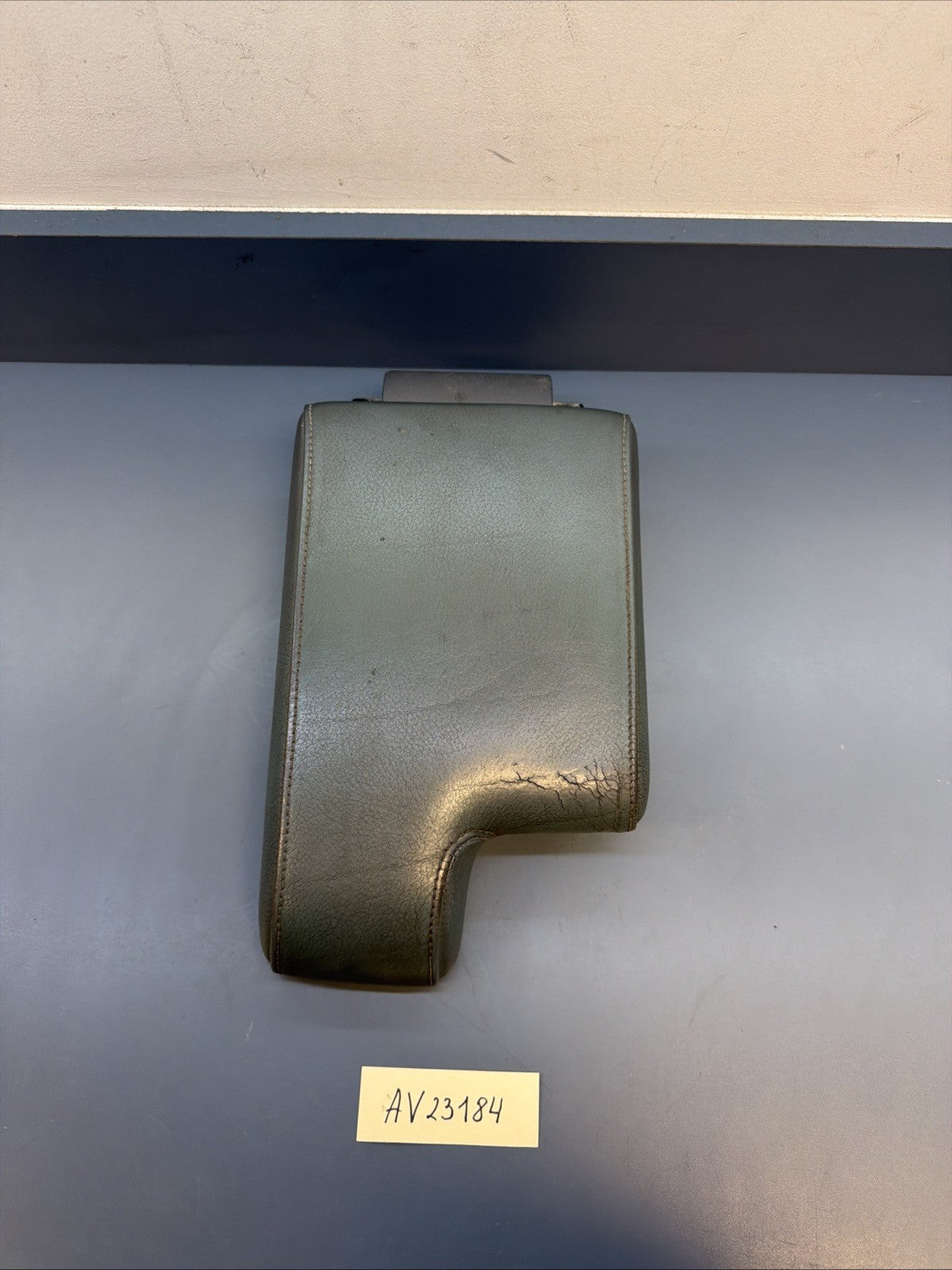 BMW E36 328I M3 323I 325I Front Center Console Armrest Leather OEM 51168204472
