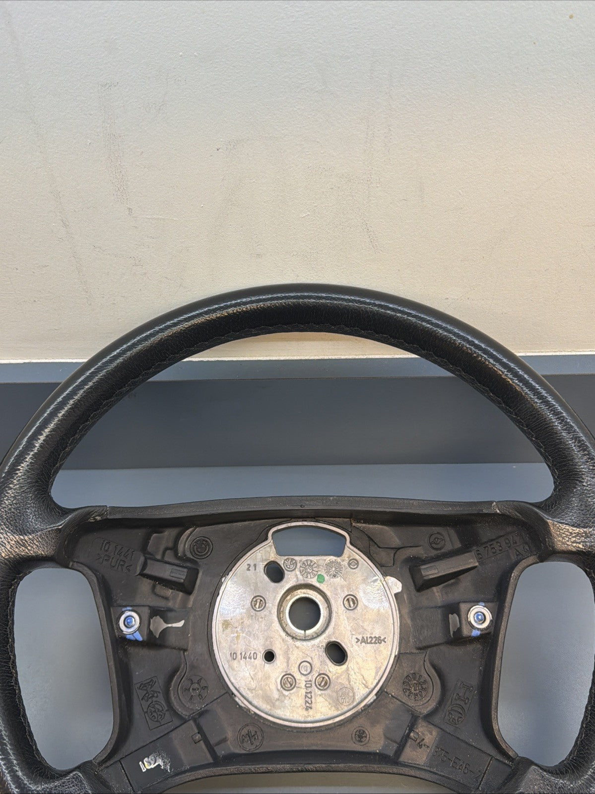 99-06 BMW OEM 330XI STEERING WHEEL W/O CONTROL SWITCHES LEATHER BLACK 6753947