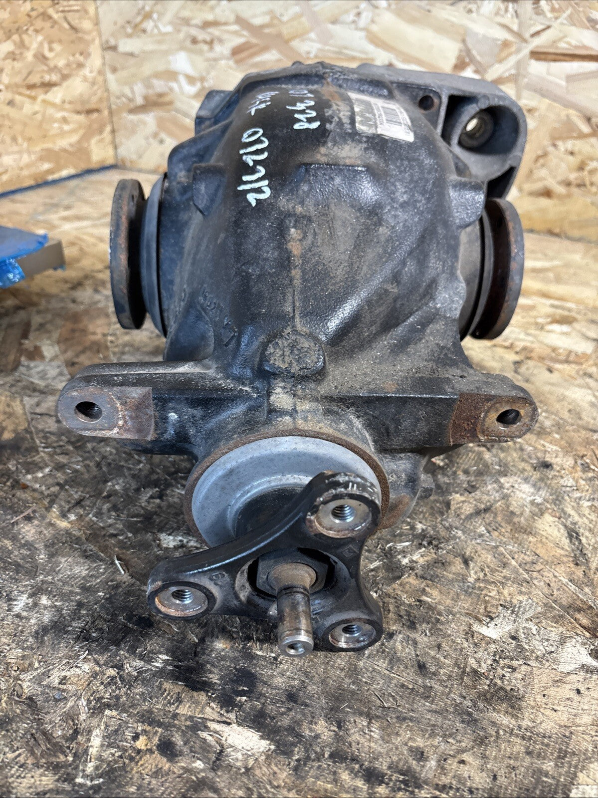 BMW E90 328 REAR DIFFERENTIAL 2007 328 3 SERIES 3.91 FINAL DRIVE 7566189